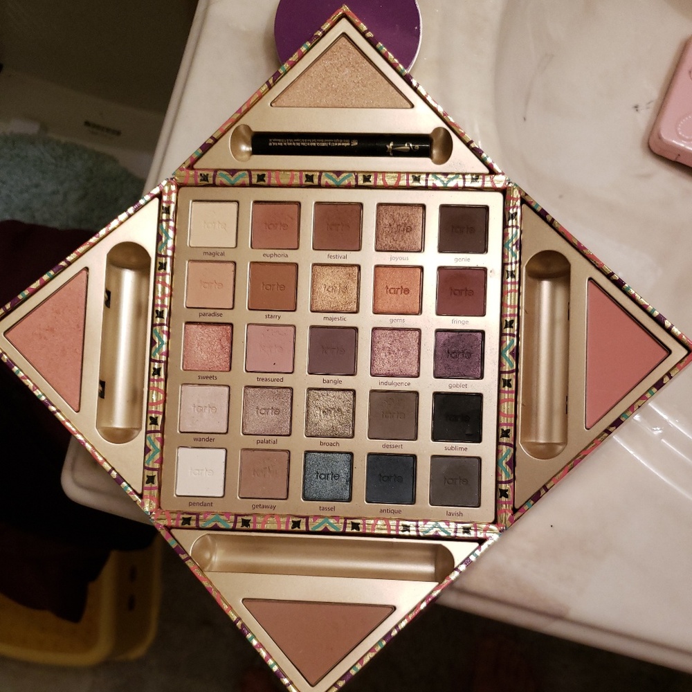 Tarte Holiday Palette